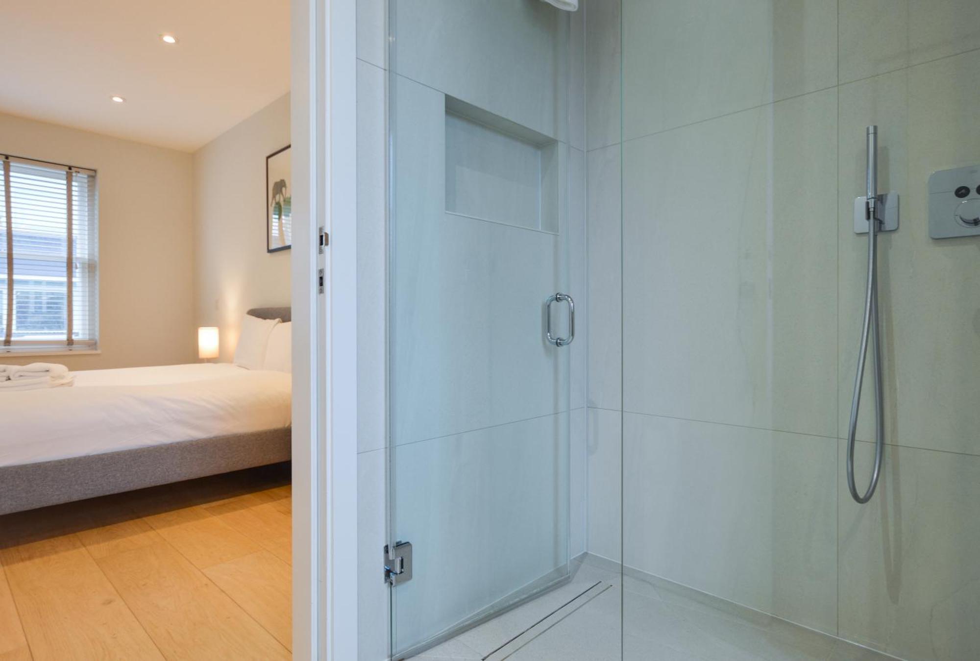 Noho 132 Serviced Apartments By Concept Apartments London Exterior photo